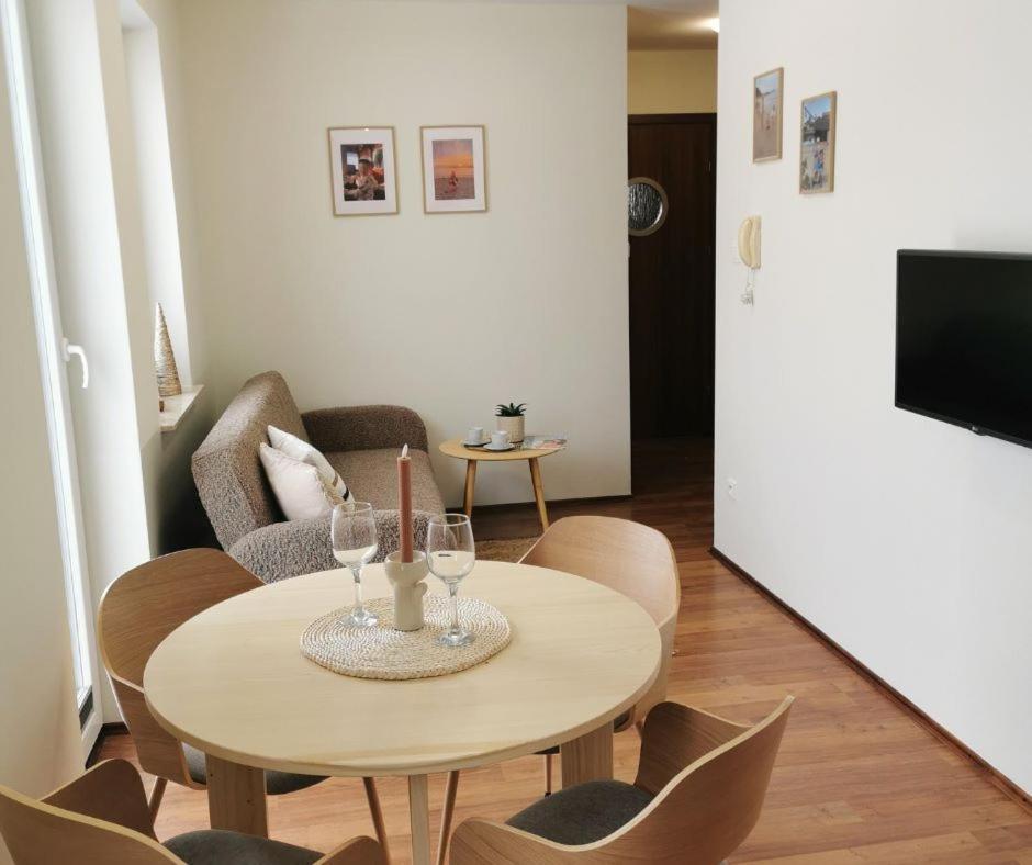 Sunny Apartament Ujście-Darłowskie Dış mekan fotoğraf